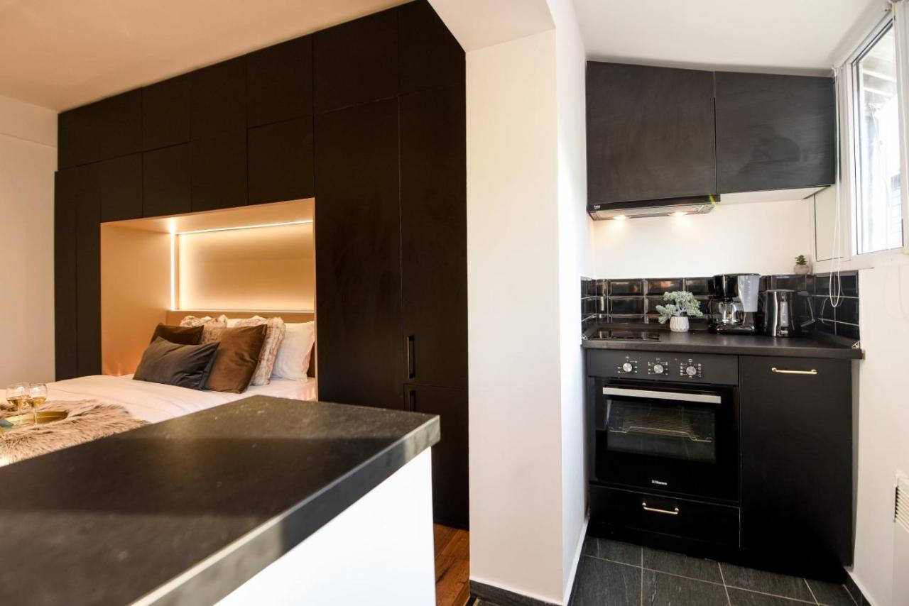 Calea Victoriei Modern Studio - Escape In The City Center Bukarest Exterior foto