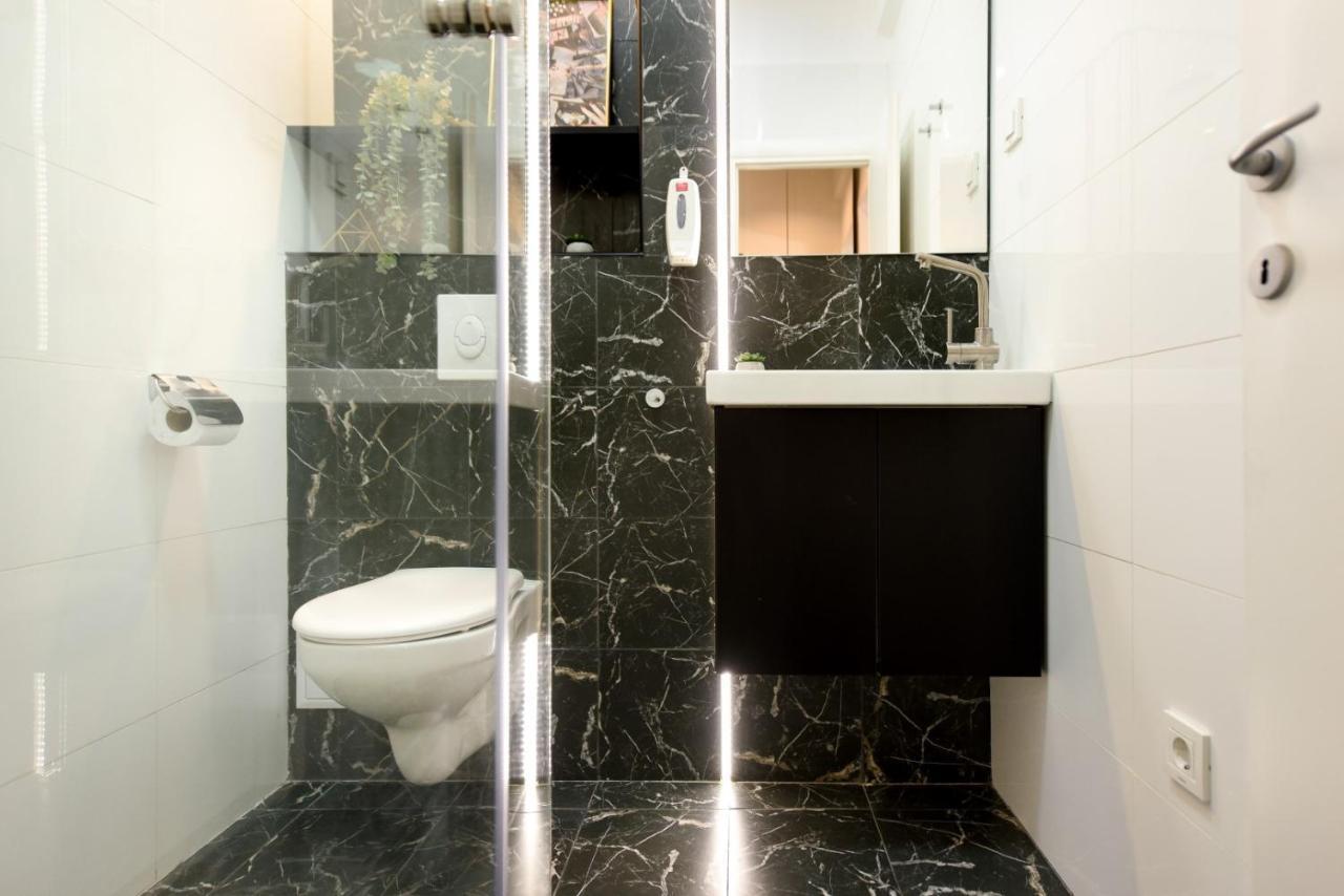 Calea Victoriei Modern Studio - Escape In The City Center Bukarest Exterior foto
